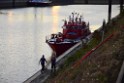 Havarie Wassereinbruch Motorraum beim Schiff Koeln Niehl Niehler Hafen P253